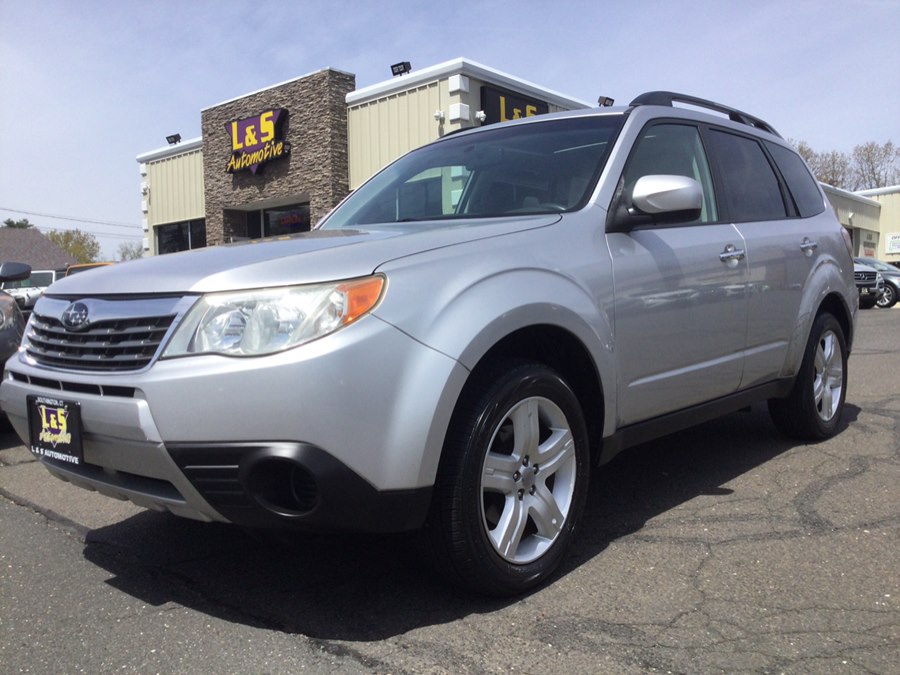 2010 Subaru Forester 2.5X Premium's photo