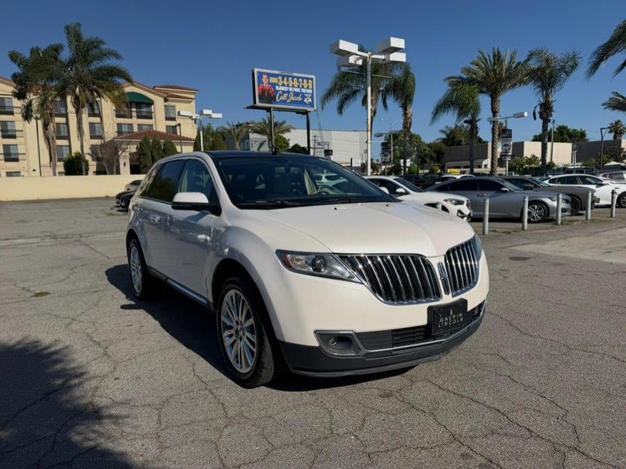 2015 Lincoln MKX Base