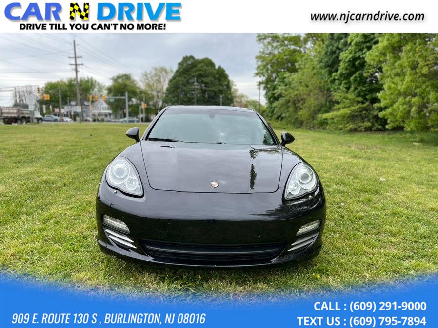 2011 Porsche Panamera 4S's photo