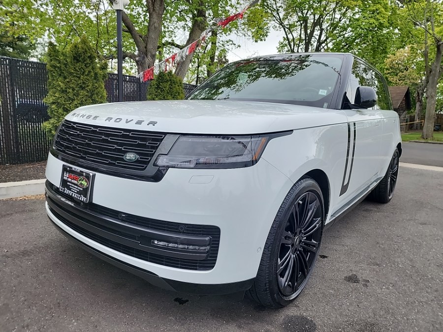 2025 Land Rover Range Rover SE