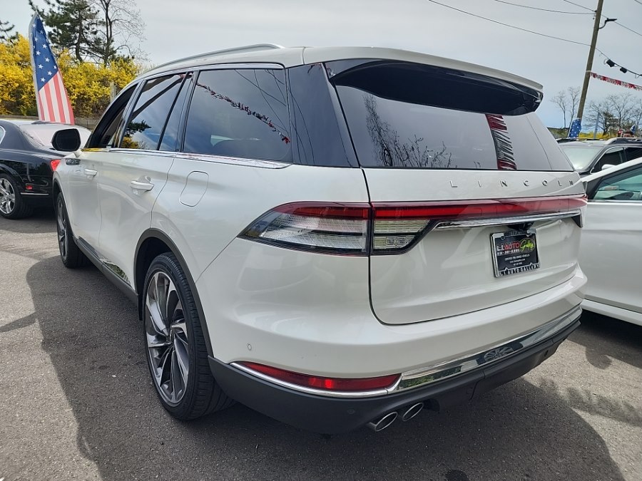 2021 Lincoln Aviator Reserve AWD's photo