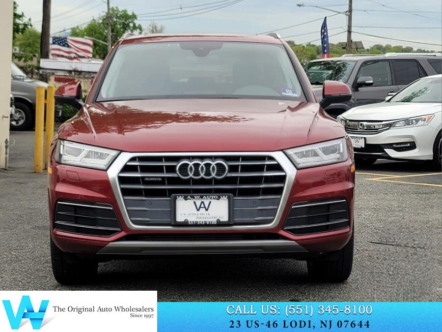 2018 Audi Q5 2.0T quattro S tronic Premium Plus's photo