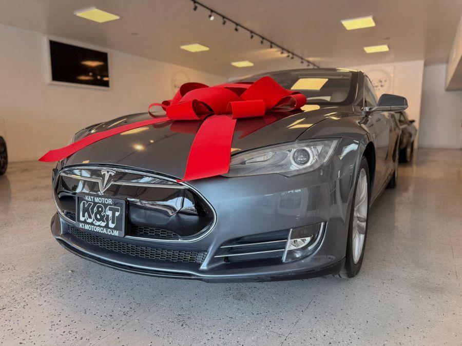 2013 Tesla Model S S