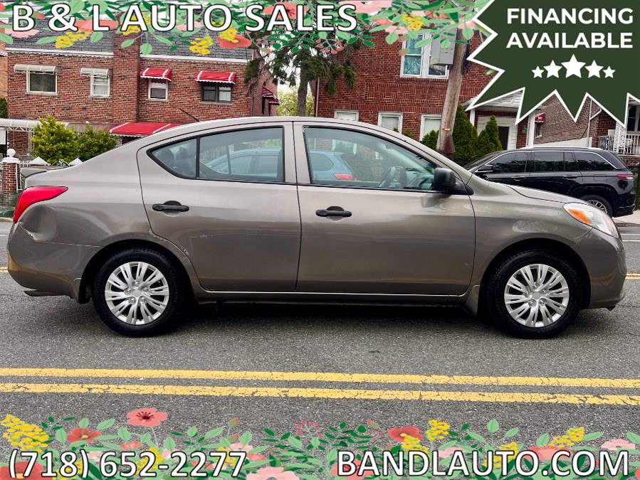 2014 Nissan Versa 1.6 SV CVT's photo