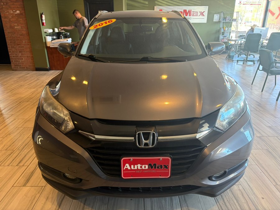 2016 Honda HR-V EX-L Navi AWD's photo