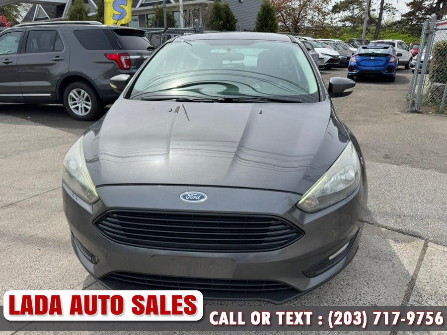 2016 Ford Focus 5 Door Hatch SE's photo