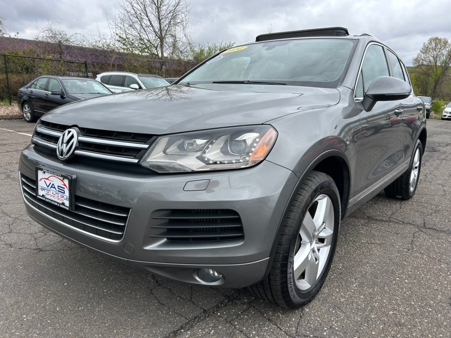 2014 Volkswagen Touareg Lux