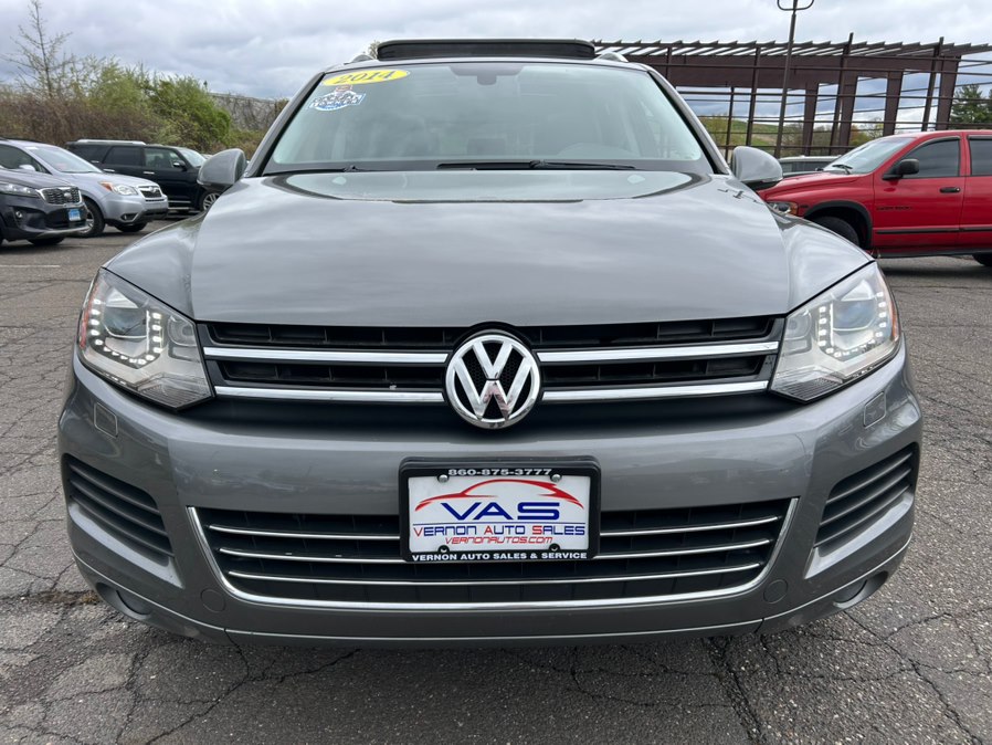 2014 Volkswagen Touareg Lux TDI's photo
