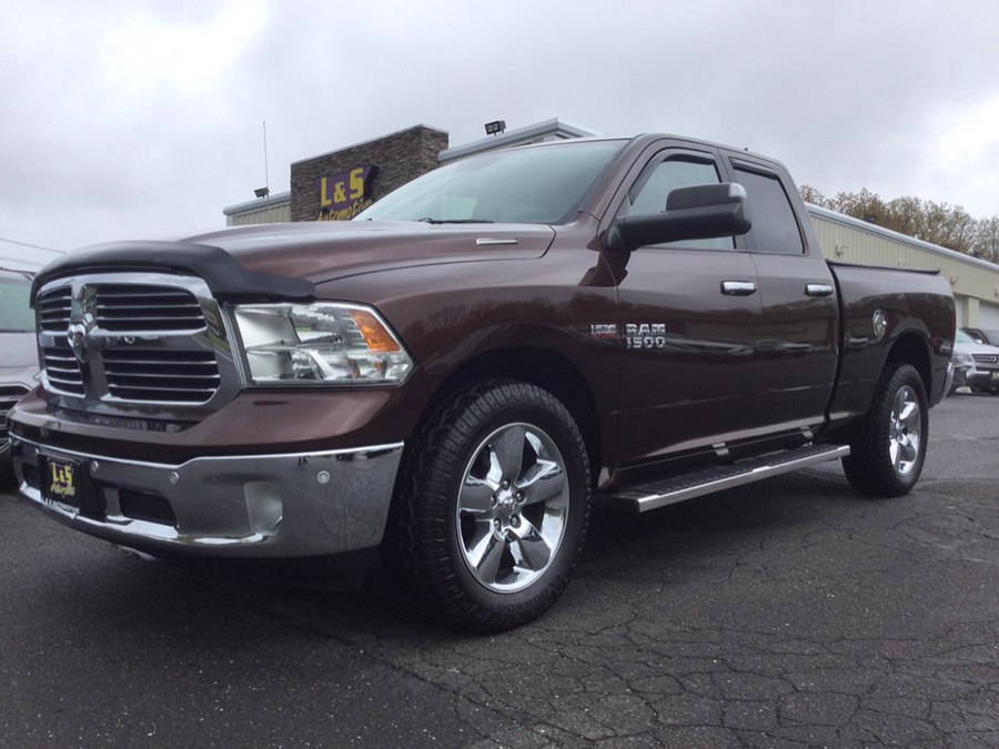 2015 RAM 1500's photo