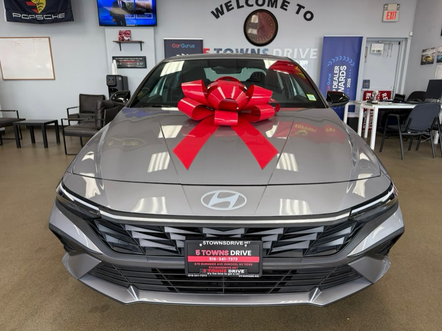2025 Hyundai Elantra 2.0 SEL Sport IVT's photo
