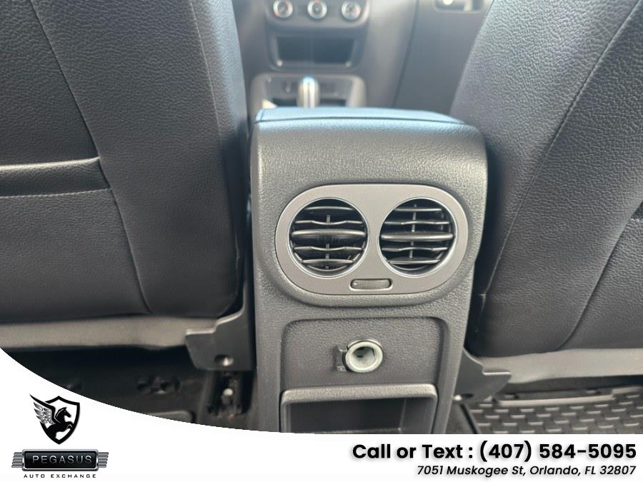 2016 Volkswagen Tiguan SE - Photo 14