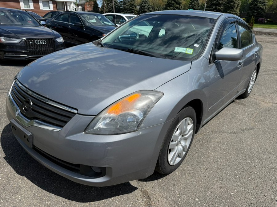 2009 Nissan Altima 4dr Sdn I4 CVT 2.5 S, available for sale in East Windsor, Connecticut | A1 Auto Sale LLC. East Windsor, Connecticut
