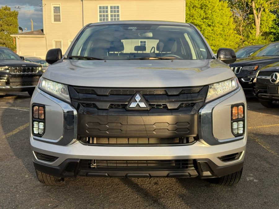 2025 Mitsubishi Outlander Sport 2.0 ES AWC CVT's photo