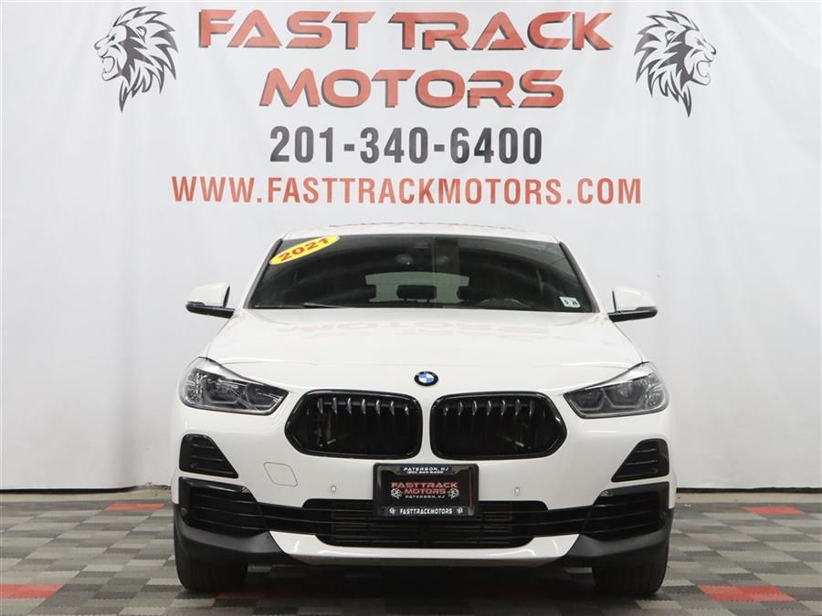 2021 BMW X2 xDrive28i's photo