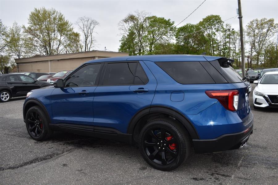 2021 Ford Explorer ST 4WD's photo