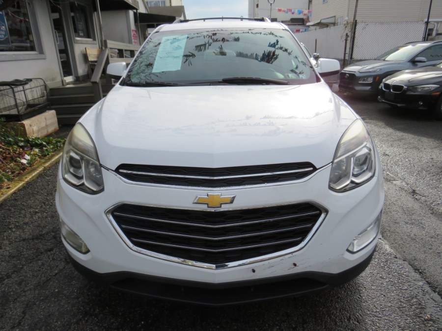 2017 Chevrolet Equinox LT's photo