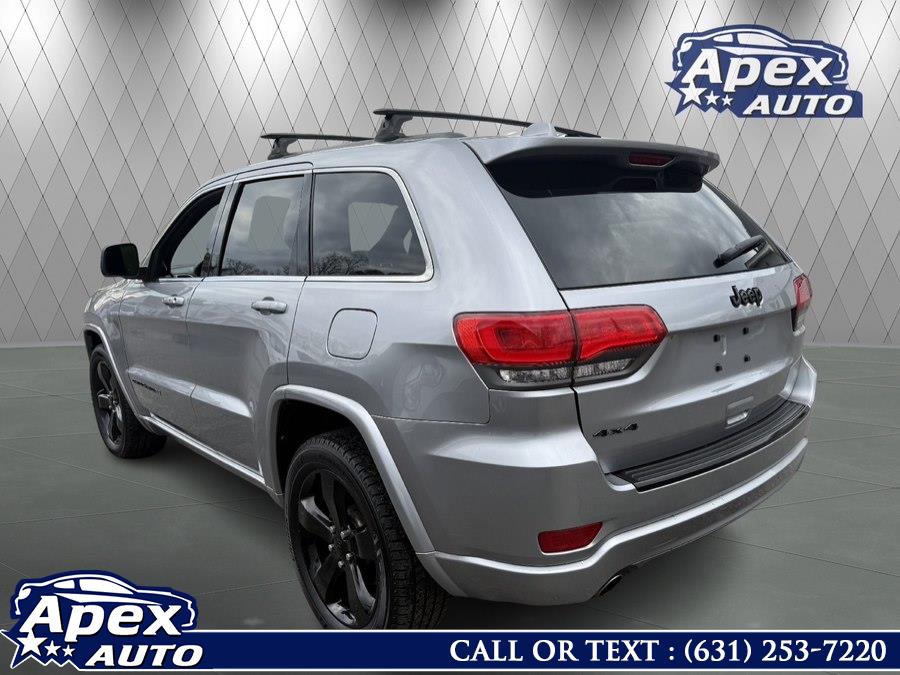 2014 Jeep Grand Cherokee Altitude 4WD's photo