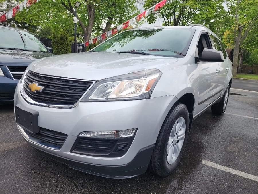 2017 Chevrolet Traverse LS