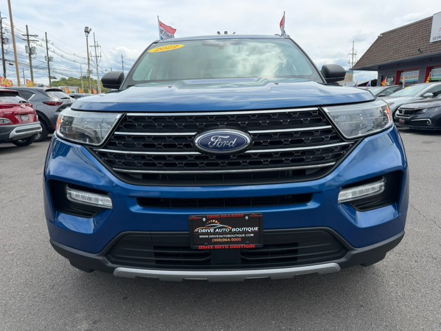 2022 Ford Explorer XLT RWD's photo