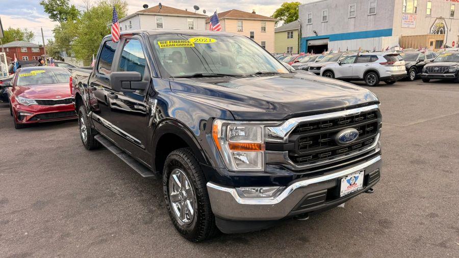 2021 Ford F-150 XLT 4x4 SuperCrew 5-1/2 Box's photo