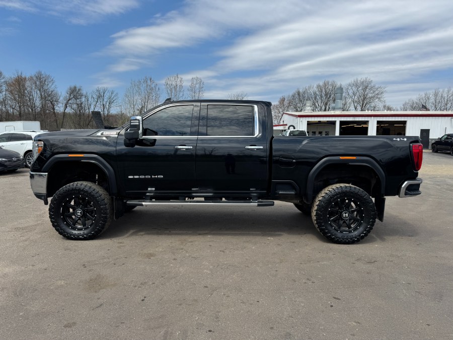 2020 GMC Sierra SLT 4WD Crew Cab Standard Box's photo