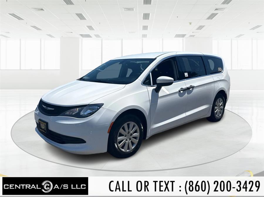 2020 Chrysler Voyager L