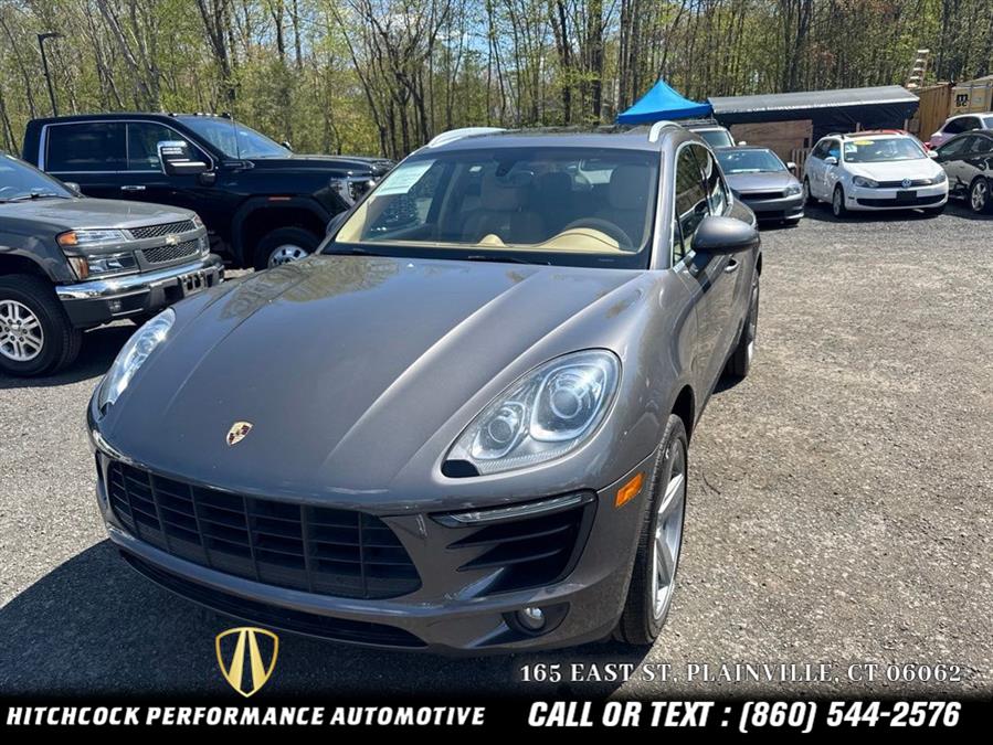 2016 Porsche Macan