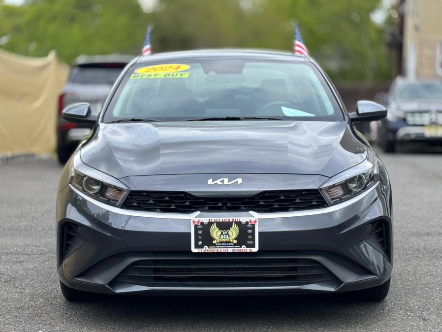 2024 Kia Forte LXS AT's photo
