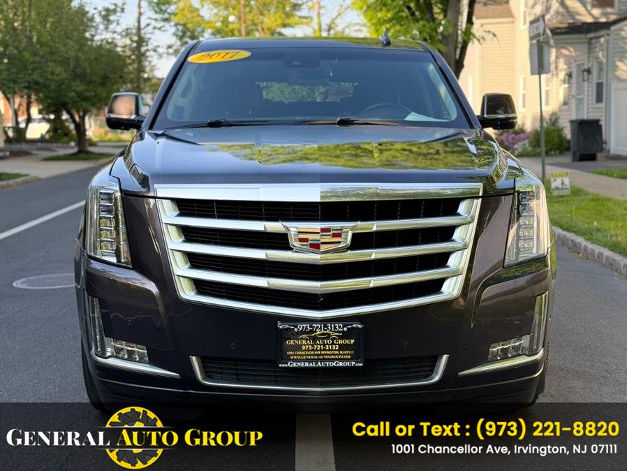 2017 Cadillac Escalade ESV AWD Luxury's photo