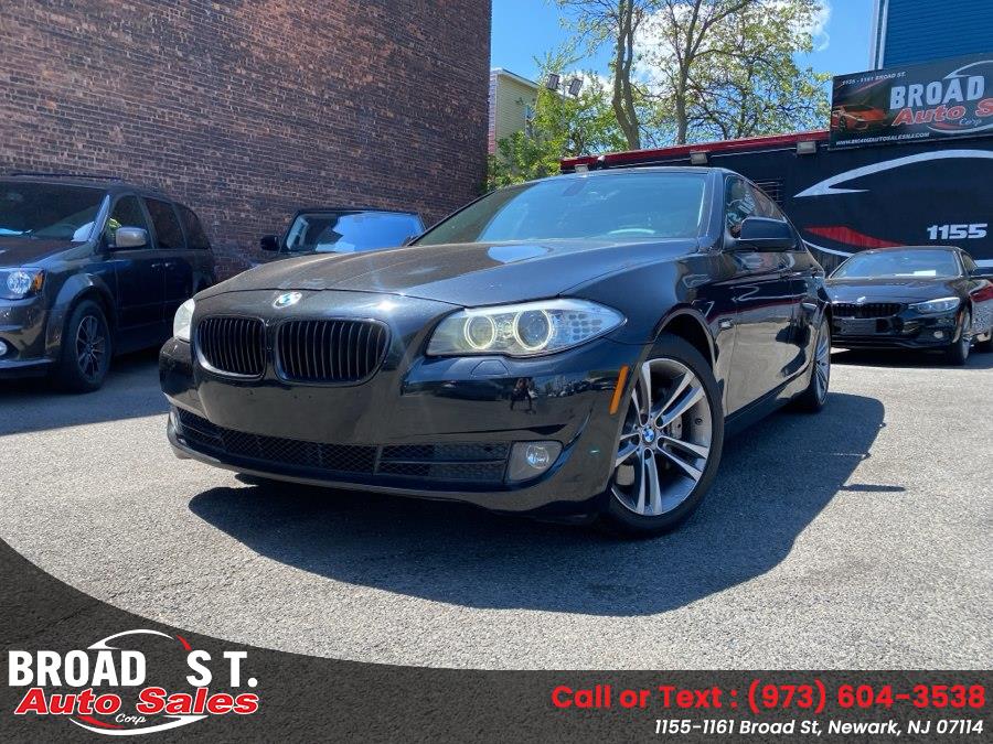 2013 BMW 5 Series 535i xDrive Sedan's photo