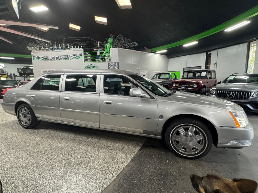 2006 Cadillac DTS's photo