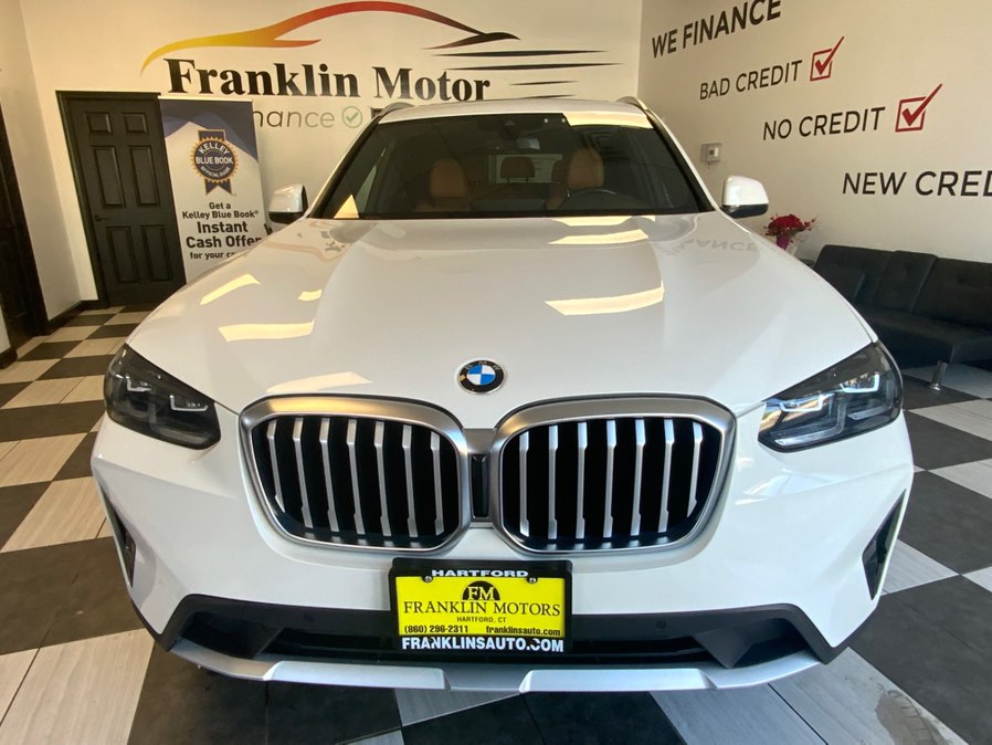 2022 BMW X3 xDrive30i's photo
