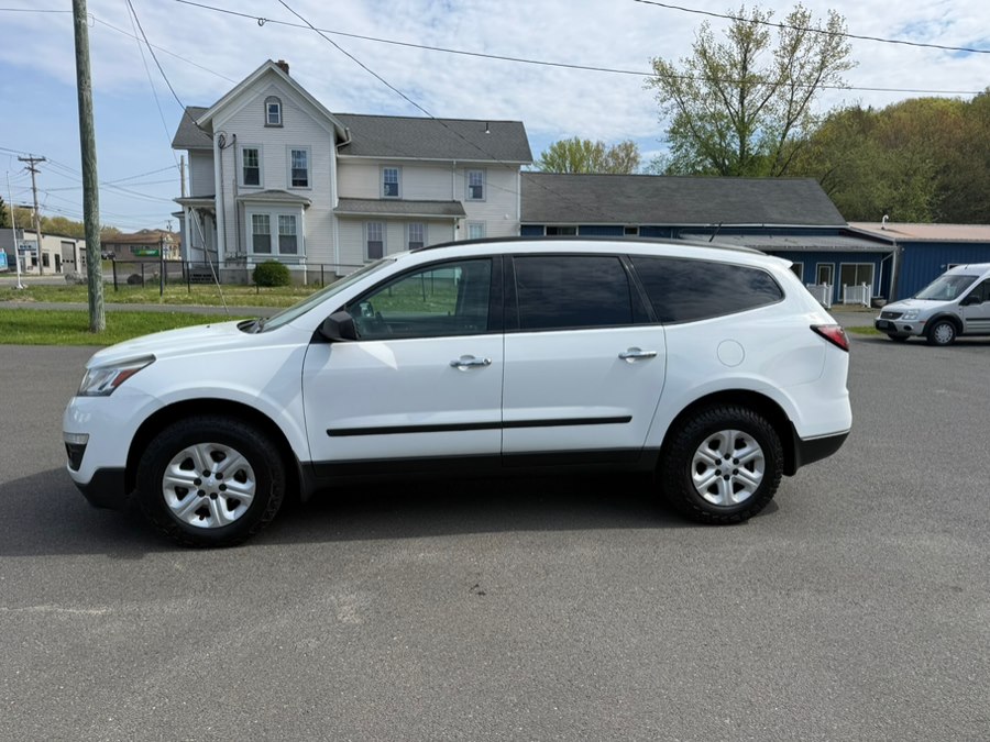 2017 Chevrolet Traverse LS FWD's photo