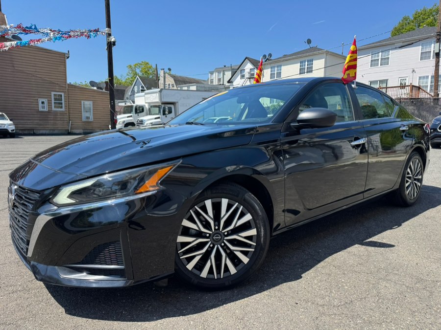 2024 Nissan Altima 2.5 SV's photo