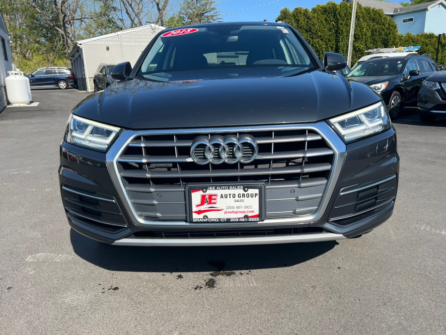2018 Audi Q5 2.0T quattro S tronic Premium Plus's photo