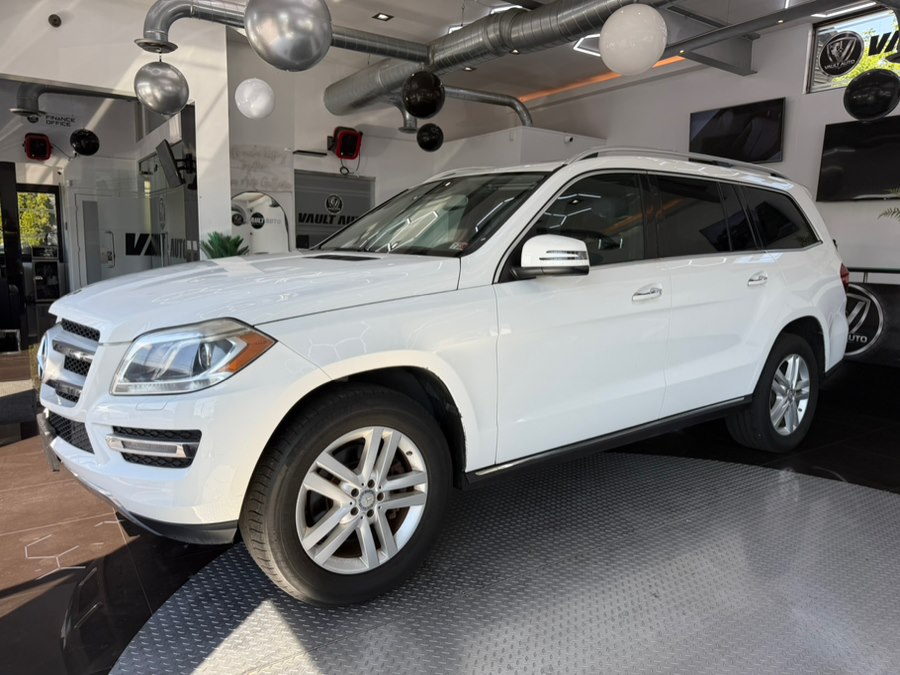 2015 Mercedes-Benz GL-Class GL450's photo