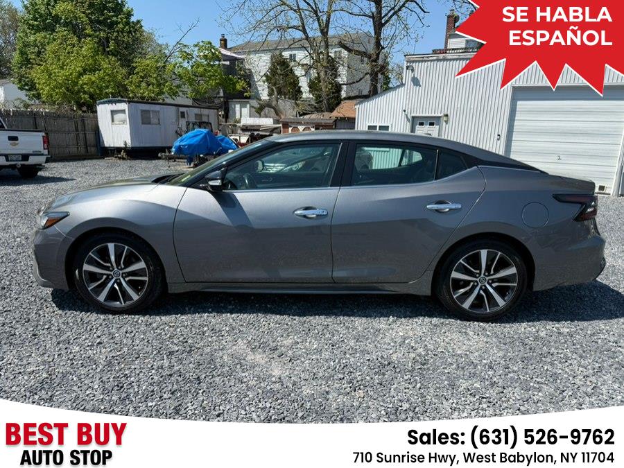 2020 Nissan Maxima SV's photo