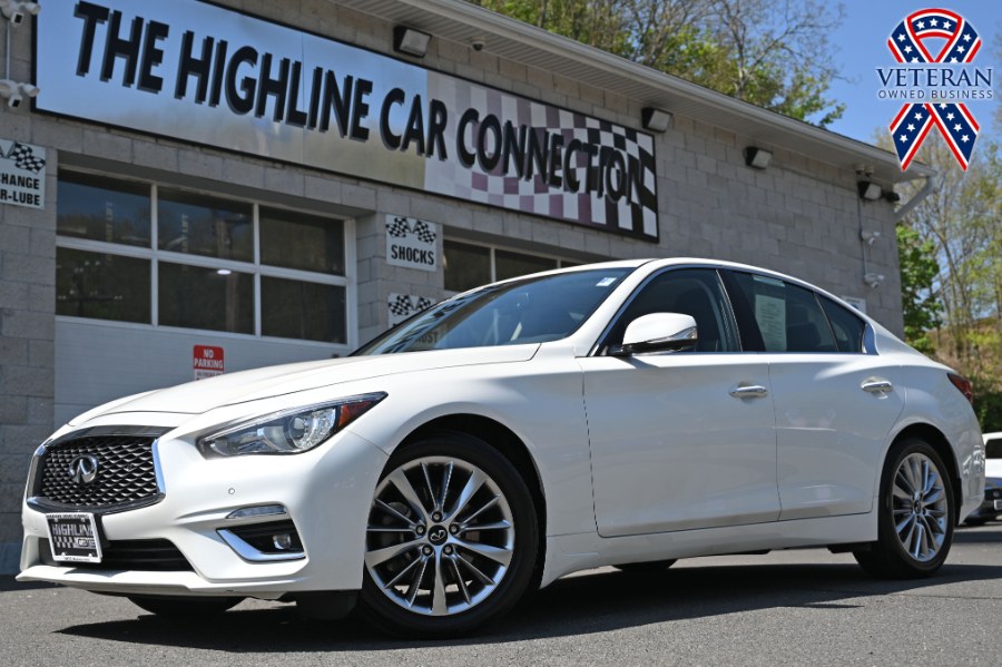 2023 INFINITI Q50 LUXE