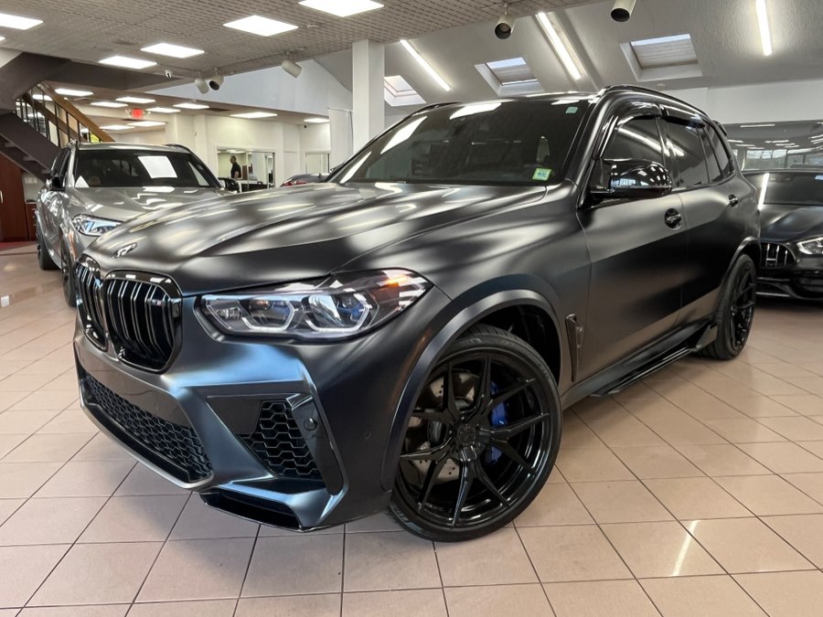 2021 BMW X5 M -'s photo