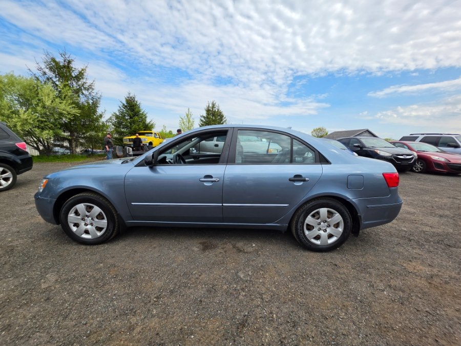 2010 Hyundai Sonata GLS I4 A/T's photo