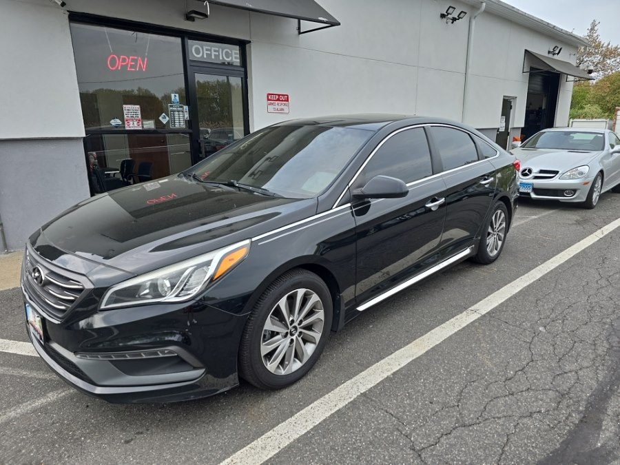 Used 2017 Hyundai Sonata in Middletown, Connecticut | RT 3 AUTO MALL LLC. Middletown, Connecticut
