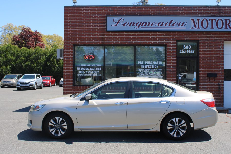 2013 Honda Accord LX Auto's photo