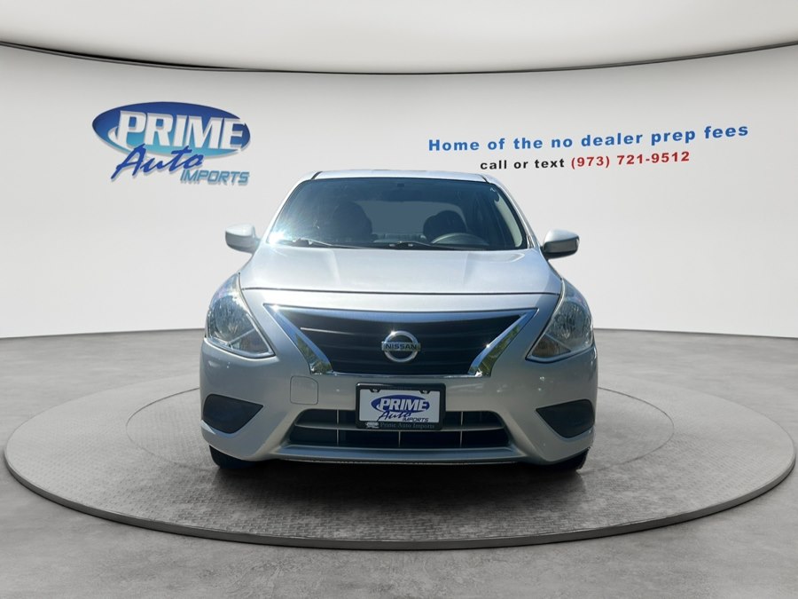 2015 Nissan Versa 1.6 SV CVT's photo