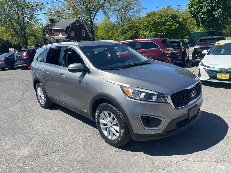 2016 Kia Sorento LX V6 AT 4WD's photo