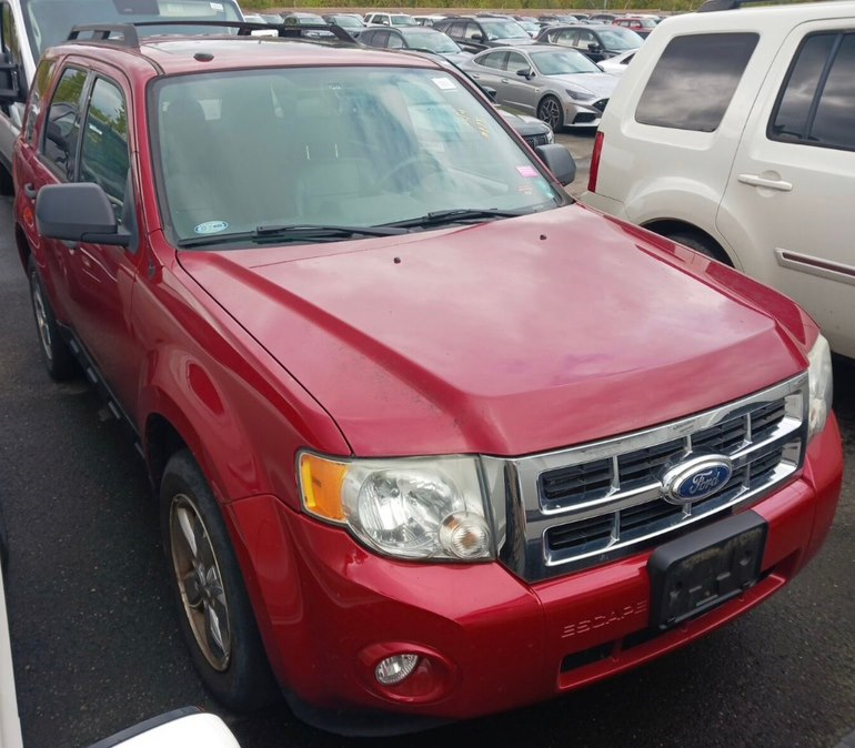 2011 Ford Escape 4WD 4dr XLT, available for sale in East Windsor, Connecticut | STS Automotive. East Windsor, Connecticut