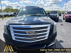 2015 Cadillac Escalade AWD Platinum's photo