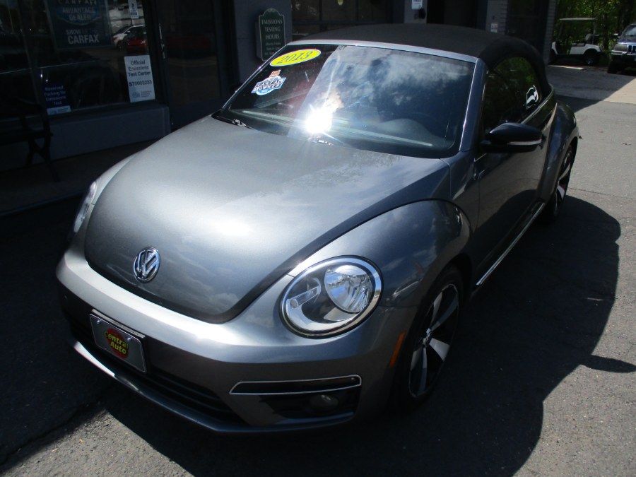 2013 Volkswagen Beetle 2.0T Conv.'s photo