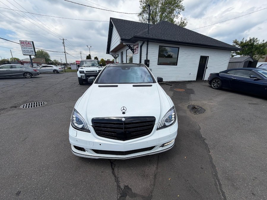 2013 Mercedes-Benz S-Class S550 4MATIC's photo