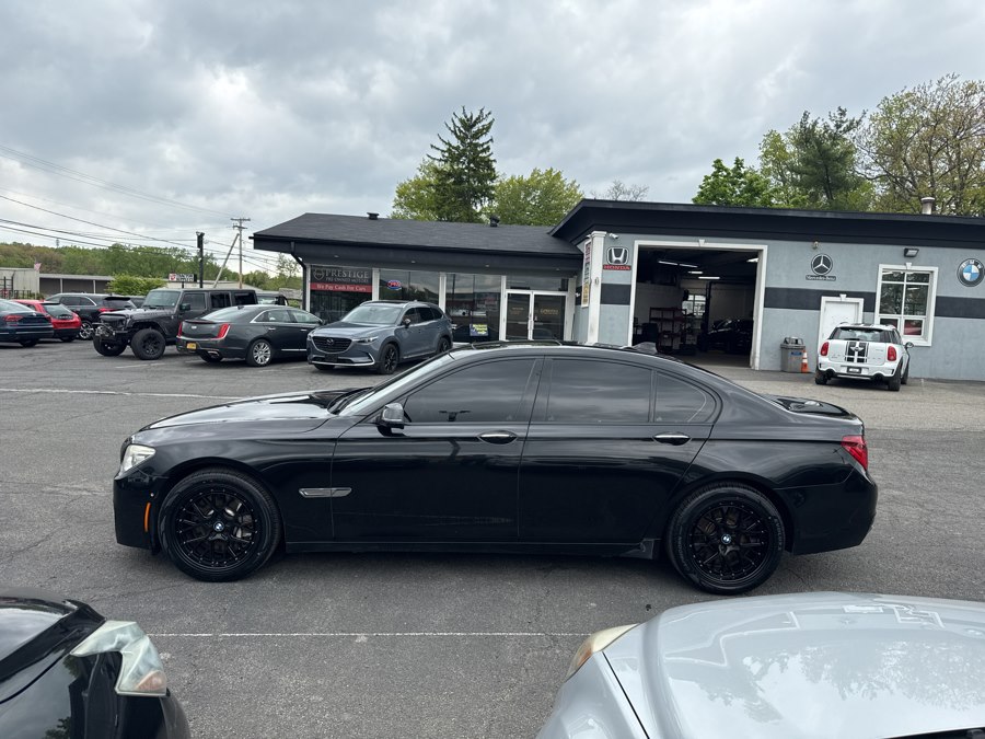 2013 BMW 7 Series 750i's photo