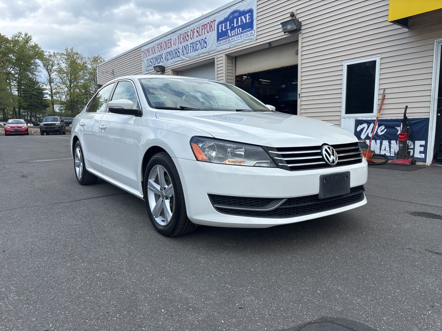 2012 Volkswagen Passat SE w/Sunroof AUTO PZEV's photo